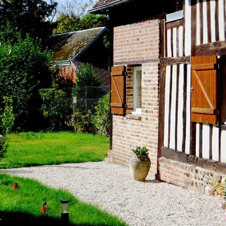 Jolie Maison 3* Independante Holiday home Livarot-Pays-d'Auge